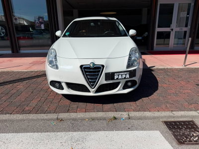 Alfa Romeo Giulietta 1.4 Turbo Distinctive 120cv (5)