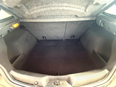 Alfa Romeo Giulietta 1.4 Turbo multiair Distinctive 170cv (13)