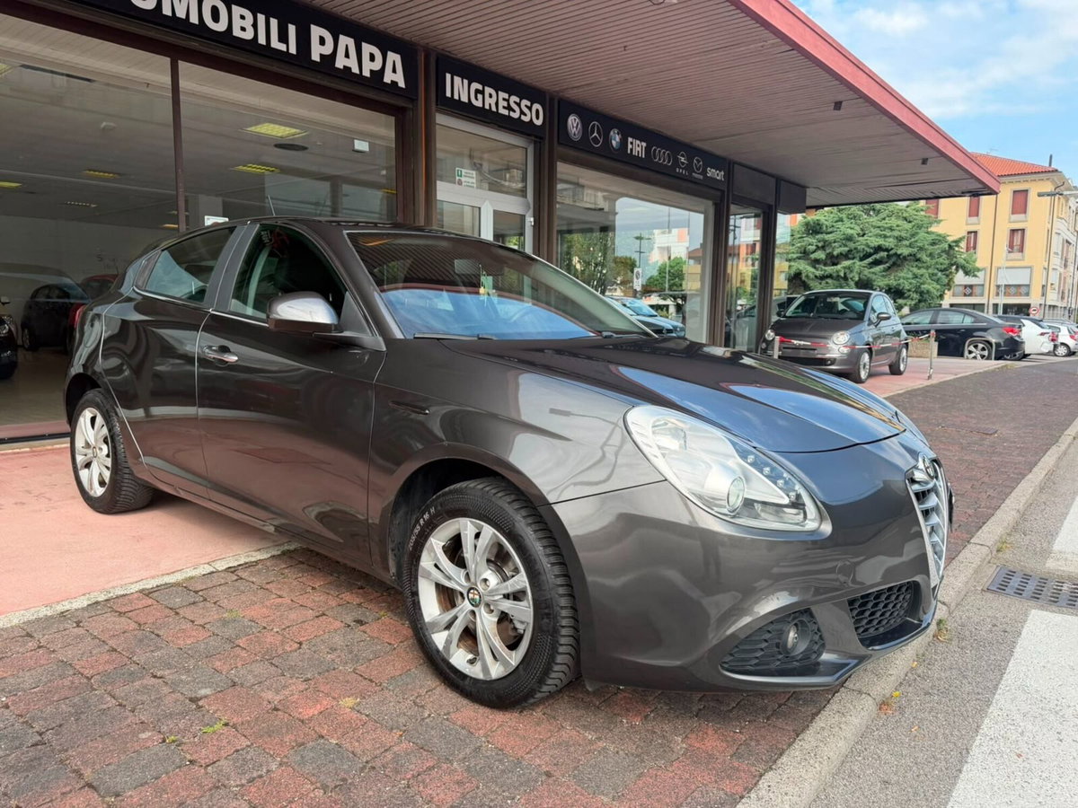 Alfa Romeo Giulietta 1.4 Turbo multiair Distinctive 170cv (3)