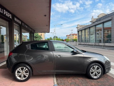 Alfa Romeo Giulietta 1.4 Turbo multiair Distinctive 170cv (7)
