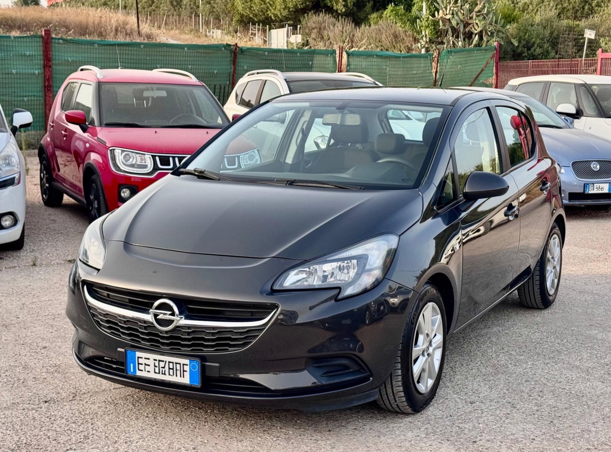 Opel Corsa 1.2 5 porte b-Color