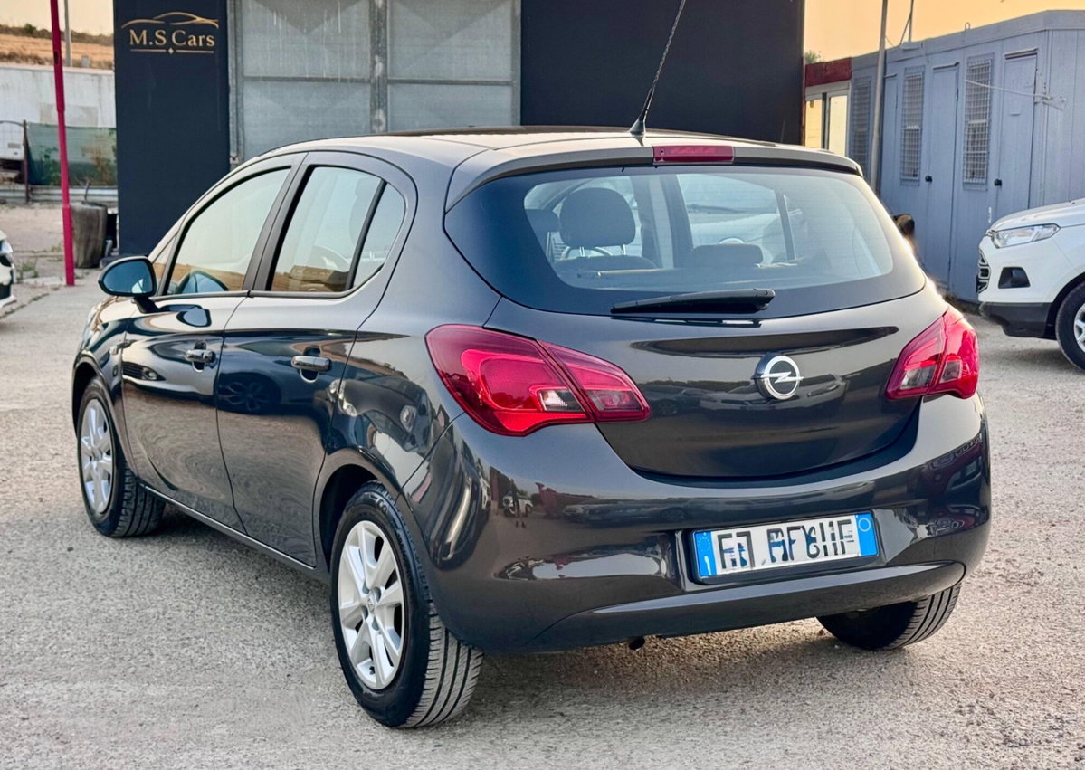Opel Corsa 1.2 5 porte b-Color (5)