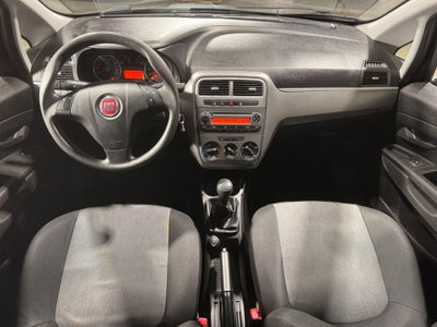 Fiat Punto 1.3 MJT II 75 CV 5 porte Street (15)