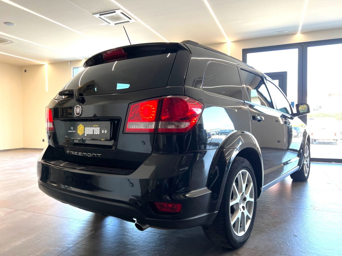 Fiat Freemont 2.0 Multijet 140 CV Lounge (3)