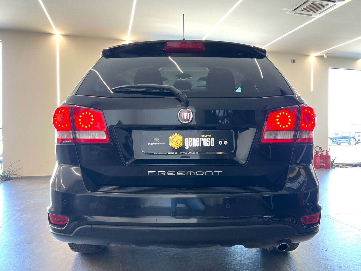 Fiat Freemont 2.0 Multijet 140 CV Lounge (4)