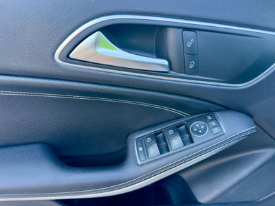 Mercedes-Benz CLA Shooting Brake 200 d Automatic Sport Night (11)