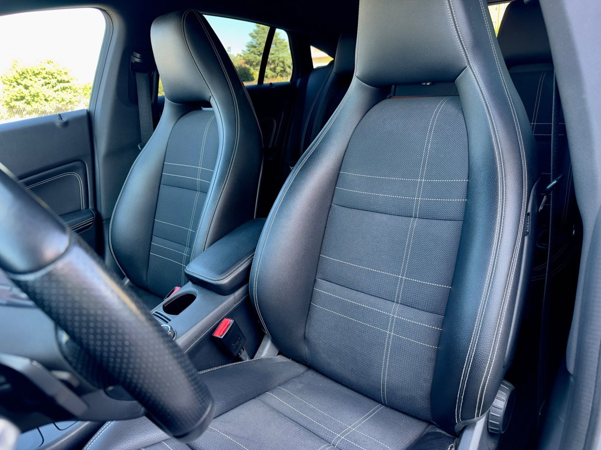 Mercedes-Benz CLA Shooting Brake 200 d Automatic Sport Night (8)