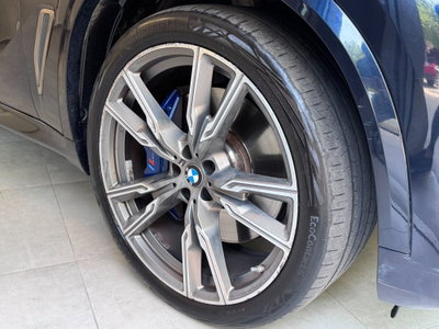 BMW X5 M50d (6)