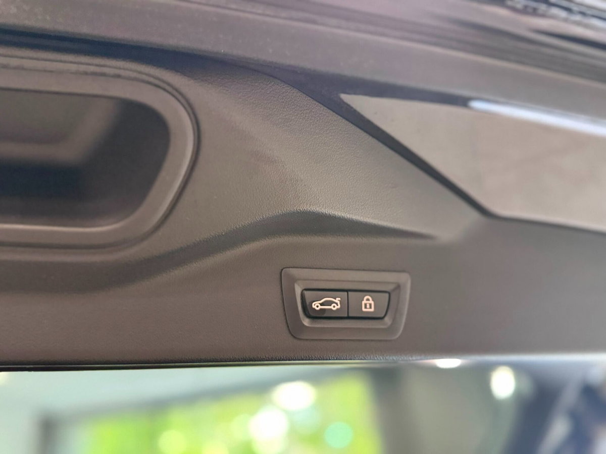BMW X5 M50d (7)