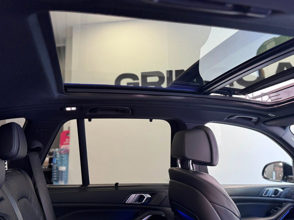 BMW X5 M50d (8)