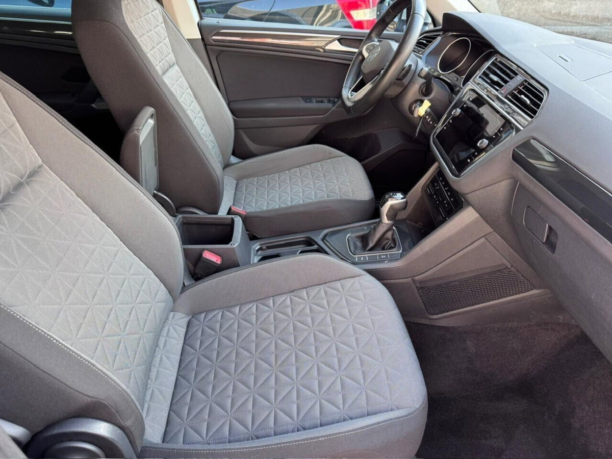 Volkswagen Tiguan 2.0 TDI 150 CV SCR DSG 4MOTION Elegance (10)