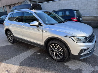 Volkswagen Tiguan 2.0 TDI 150 CV SCR DSG 4MOTION Elegance (3)