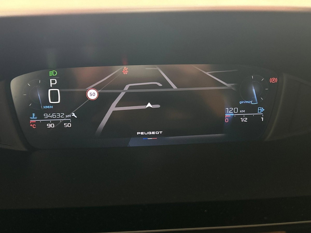 Peugeot 308 SW PureTech Turbo 130 S&S EAT8 Allure Pack (19)