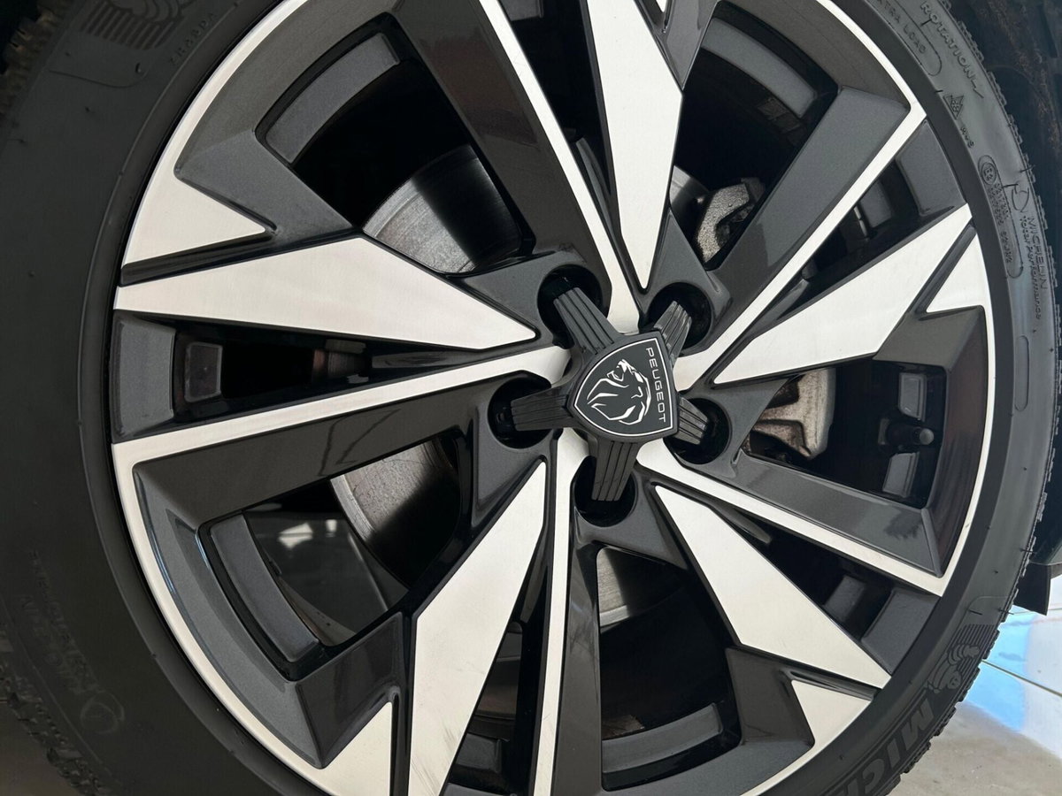 Peugeot 308 SW PureTech Turbo 130 S&S EAT8 Allure Pack (8)