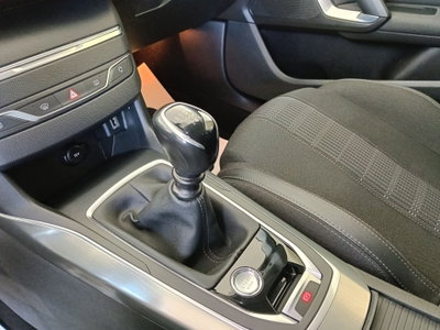 Peugeot 308 SW BlueHDi 130 S&S Allure Pack (16)