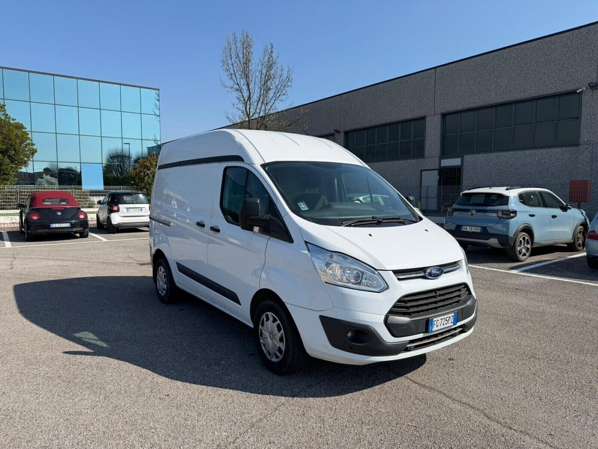 Ford Transit Custom Furgone 270 2.0 TDCi 130 PC Furgone Titanium (2)