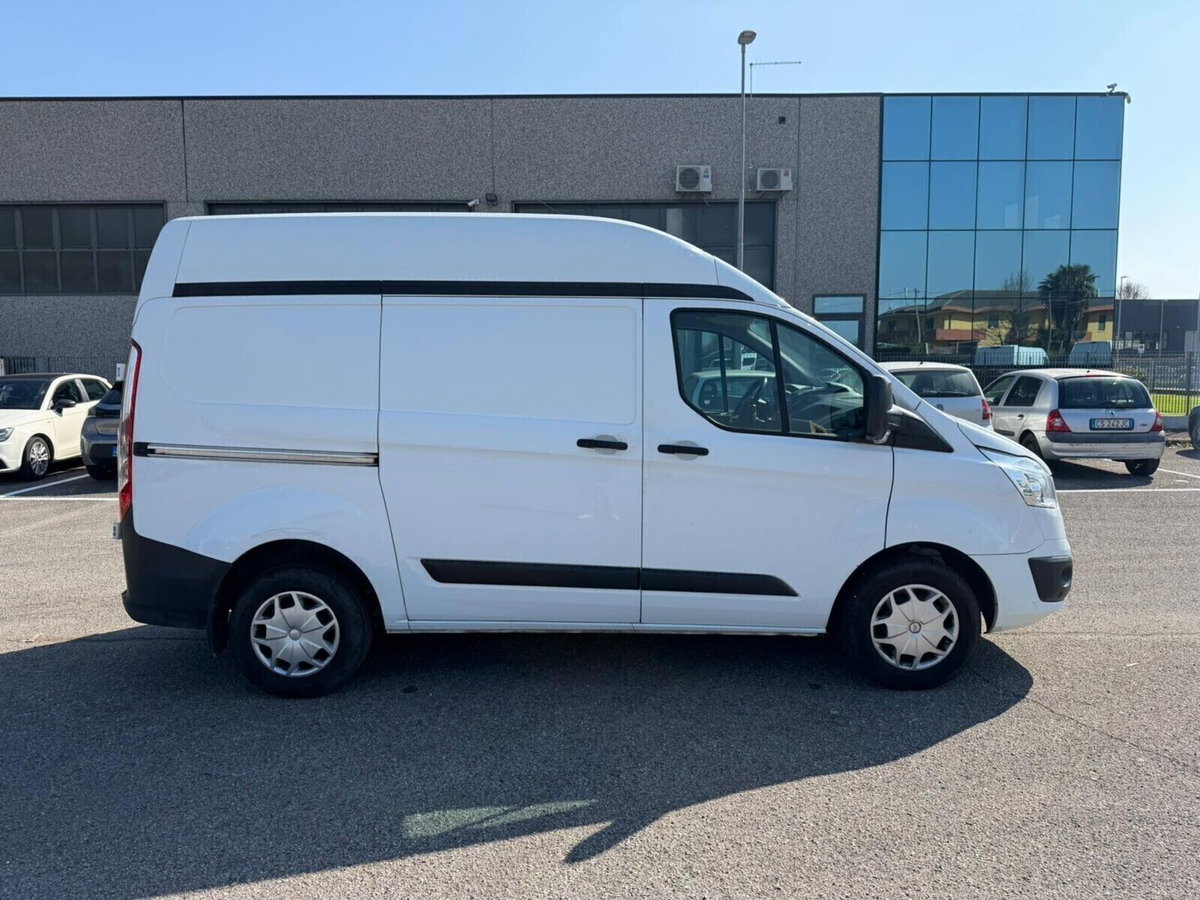 Ford Transit Custom Furgone 270 2.0 TDCi 130 PC Furgone Titanium (3)