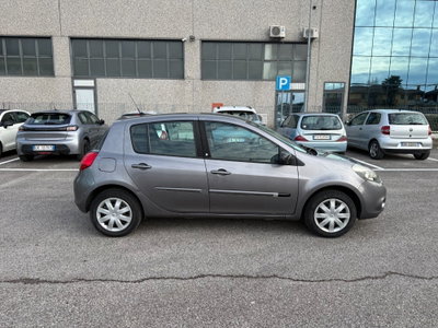 Renault Clio 1.2 16V 5 porte Luxe (3)