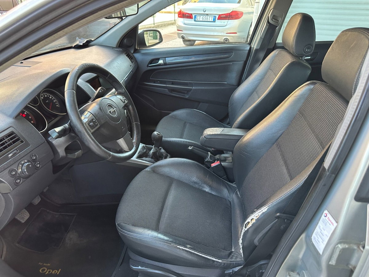 Opel Astra Station Wagon 1.6 16V Twinport Station Wagon Cosmo (14)