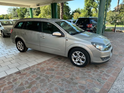 Opel Astra Station Wagon 1.6 16V Twinport Station Wagon Cosmo (3)