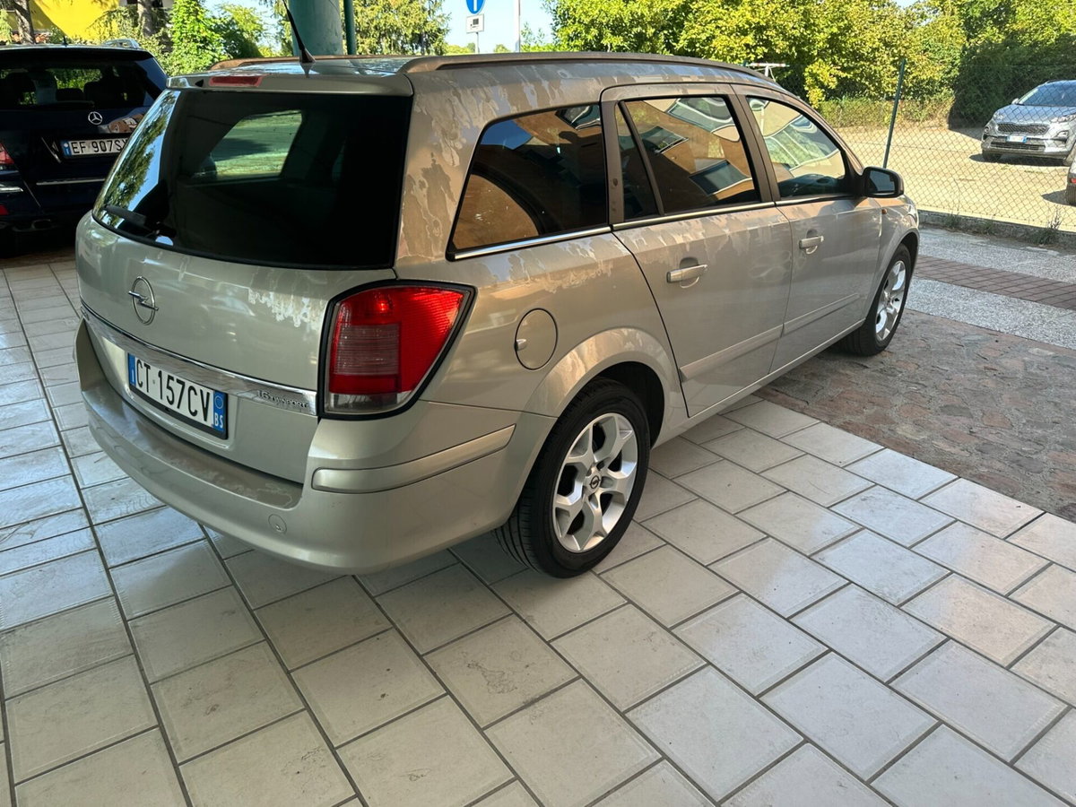 Opel Astra Station Wagon 1.6 16V Twinport Station Wagon Cosmo (8)