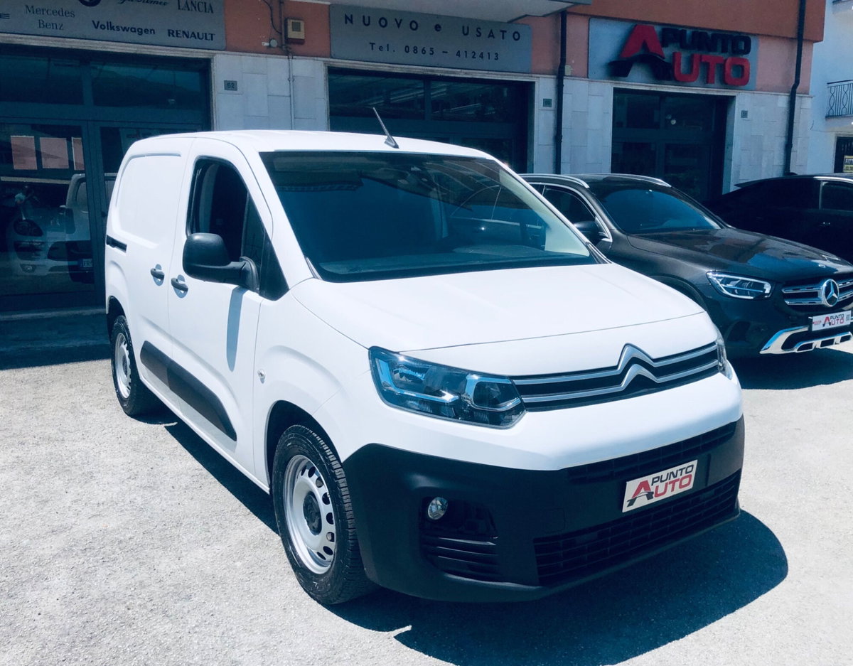 Citroen Berlingo Furgone BlueHDi 100 Van M Control (18)