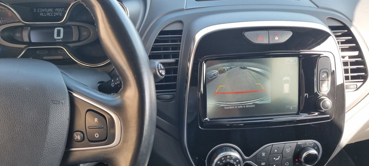Renault Captur dCi 8V 90 CV Sport Edition (8)