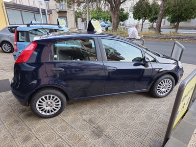 Fiat Punto 1.4 8V 5 porte Easypower Street (4)