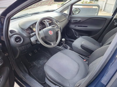 Fiat Punto 1.4 8V 5 porte Easypower Street (8)