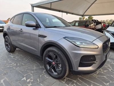 Jaguar E-Pace 2.0D I4 163 CV R-Dynamic S (3)