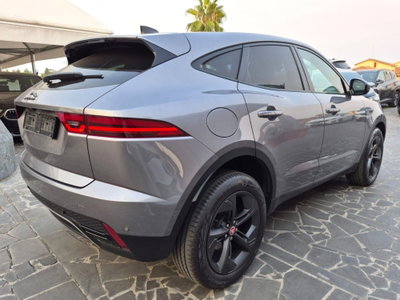 Jaguar E-Pace 2.0D I4 163 CV R-Dynamic S (8)