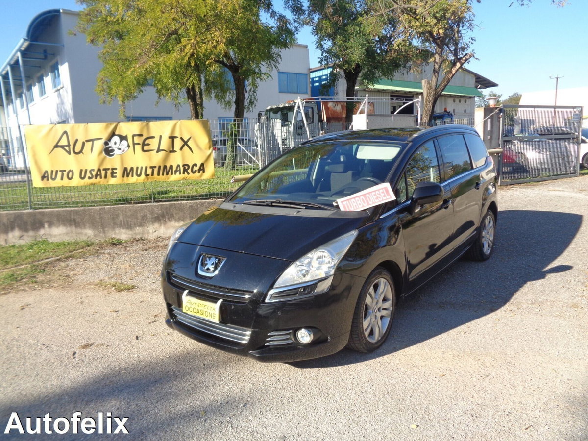 Peugeot 5008 1.6 HDi 112CV Premium