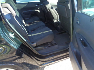 Peugeot 5008 1.6 HDi 112CV Premium (16)