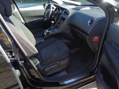 Peugeot 5008 1.6 HDi 112CV Premium (17)