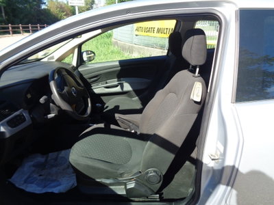 Fiat Grande Punto 1.3 MJT 75 CV 3 porte Dynamic (6)