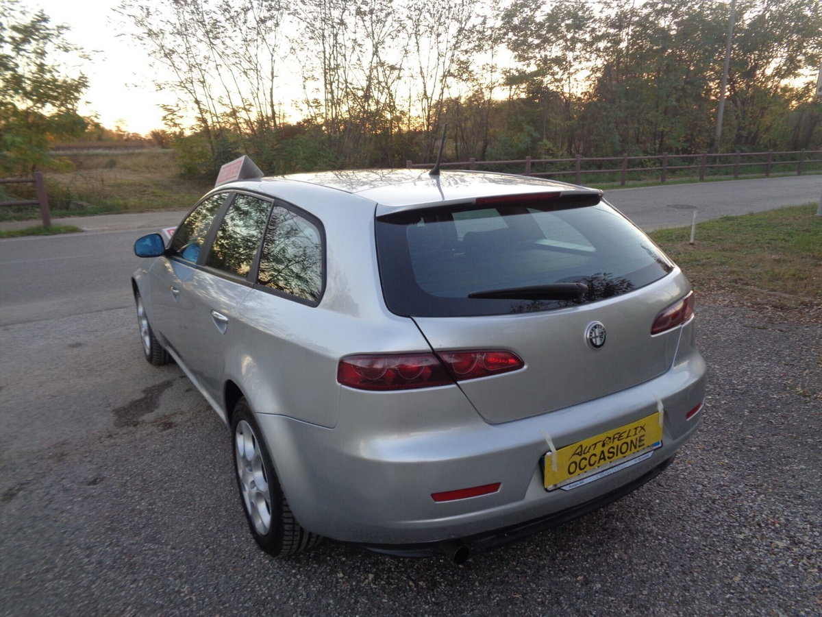 Alfa Romeo 159 SportWagon 1.9 JTDm 150CV Sportwagon Progression (11)