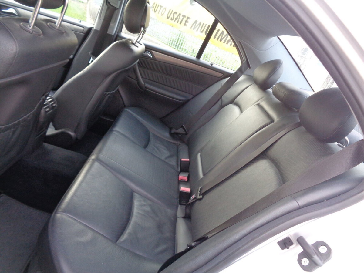 Mercedes-Benz Classe C 200 Kompressor cat Elegance (15)