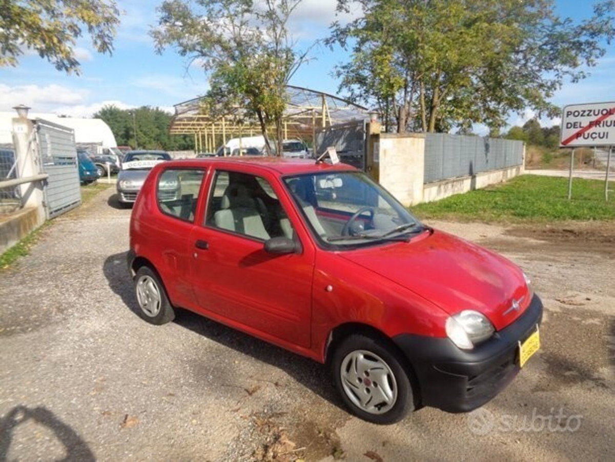 Fiat 600 1.1 Active (2)