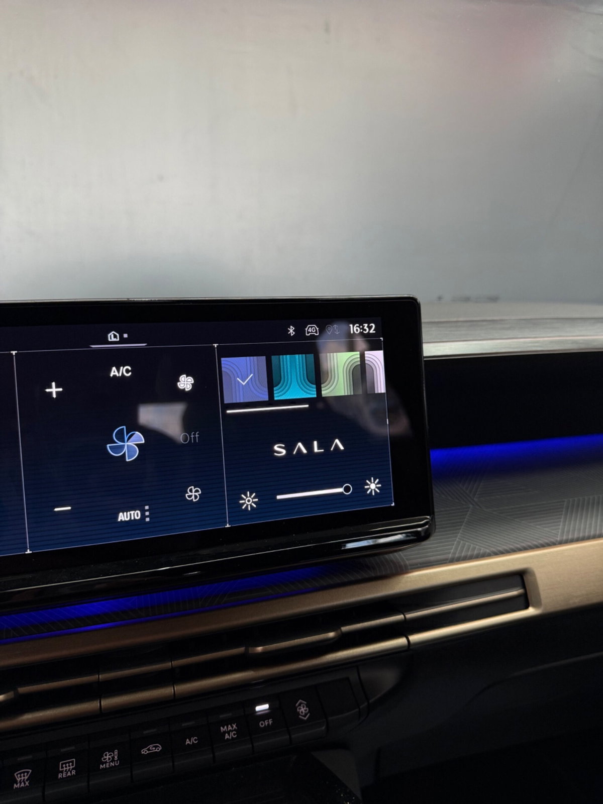 Lancia Ypsilon 1.2 mhev Edizione Limitata Cassina e-dct (15)