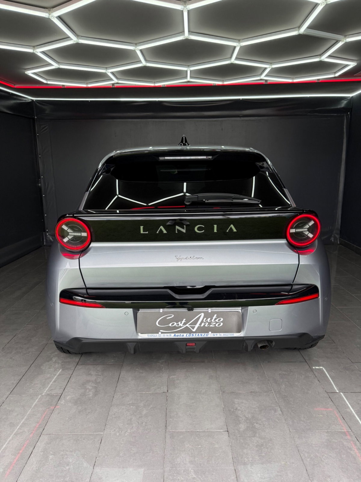 Lancia Ypsilon 1.2 mhev Edizione Limitata Cassina e-dct (7)