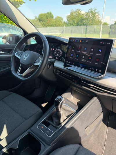 Volkswagen Golf 2.0 TDI SCR Life (14)