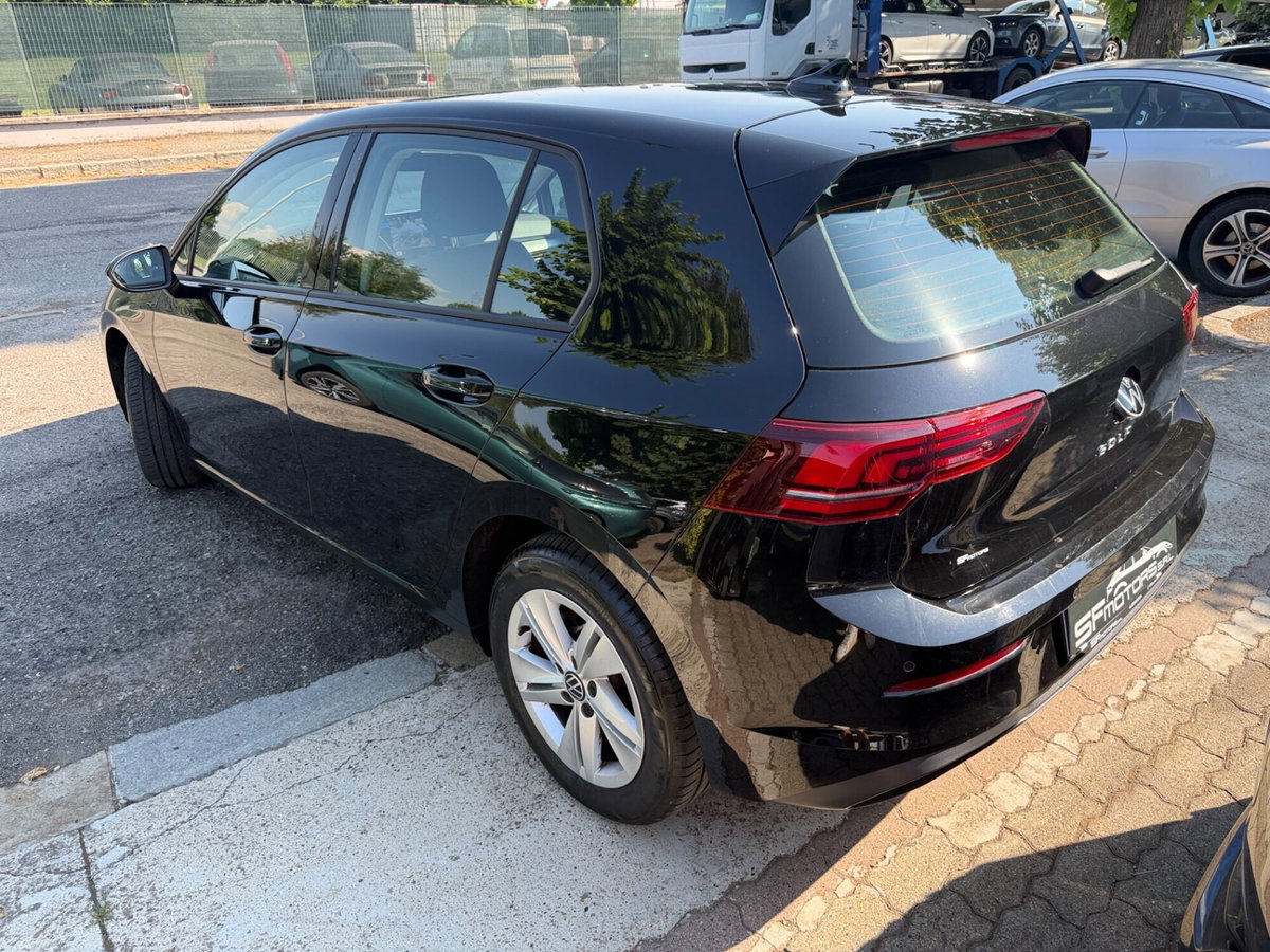 Volkswagen Golf 2.0 TDI SCR Life (4)