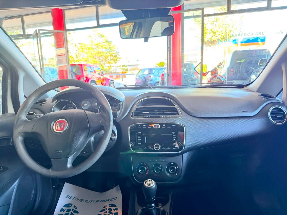 Fiat Punto 1.2 8V 5 porte Lounge (13)