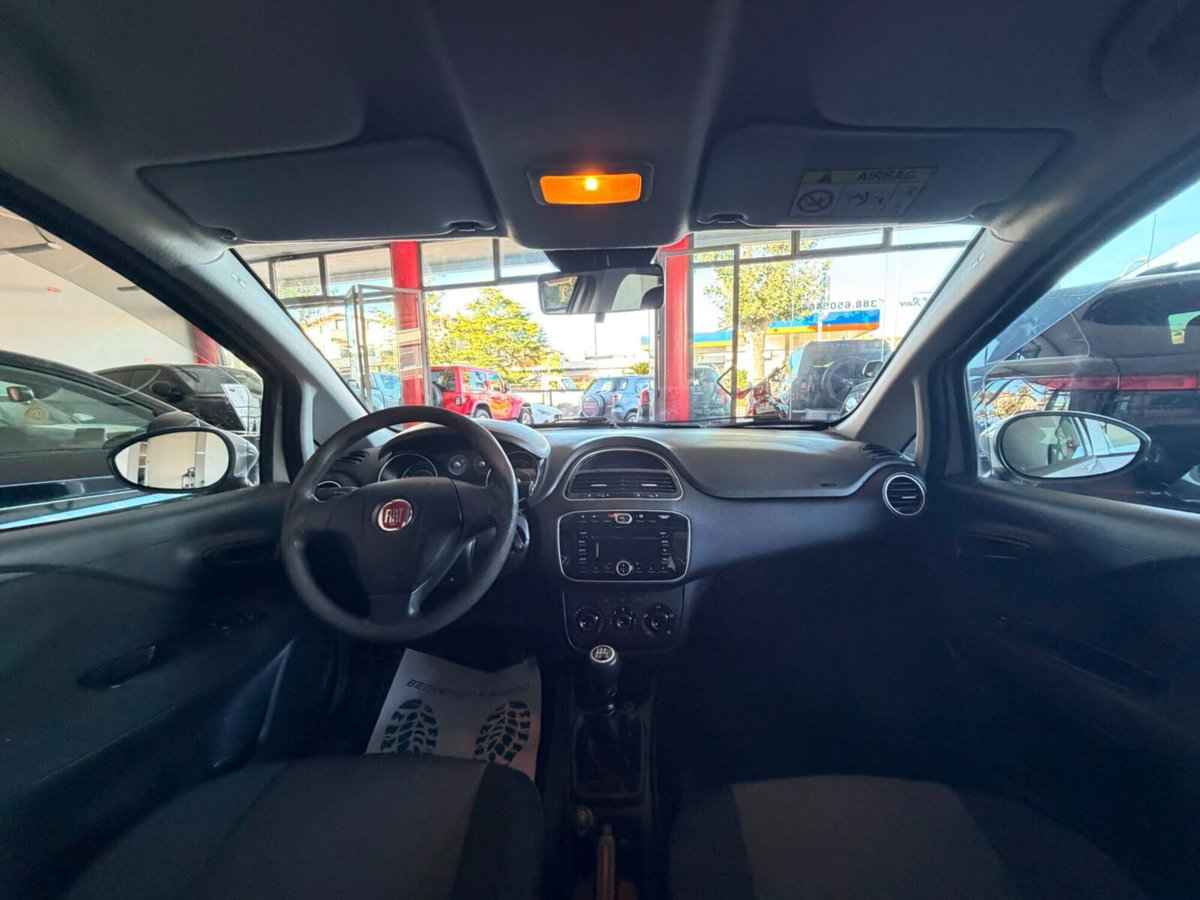 Fiat Punto 1.2 8V 5 porte Lounge (19)