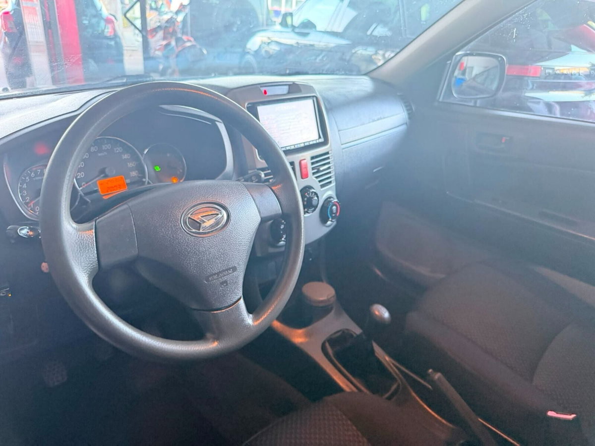 Daihatsu Terios 1.5 4WD B You Green Powered (9)