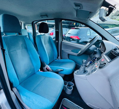 Fiat Panda 1.2 Emotion (16)