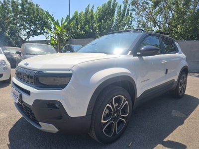 Jeep Avenger 1.2 turbo e-hybrid mhev Summit fwd 110cv edct6 (4)