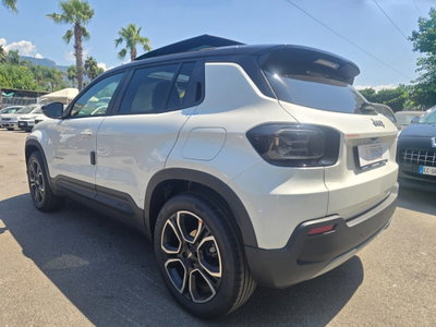 Jeep Avenger 1.2 turbo e-hybrid mhev Summit fwd 110cv edct6 (17)