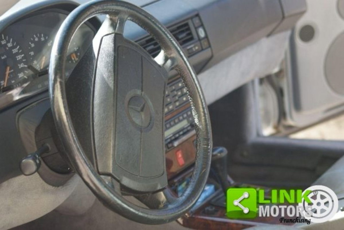 Mercedes-Benz 300 Cabrio 300 SL-24 (13)