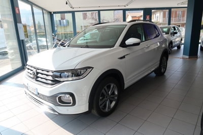 Volkswagen T-Cross 1.0 TSI 110 CV DSG Sport usata